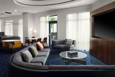 Courtyard by Marriott Washington Capitol Hill/Navy Yard