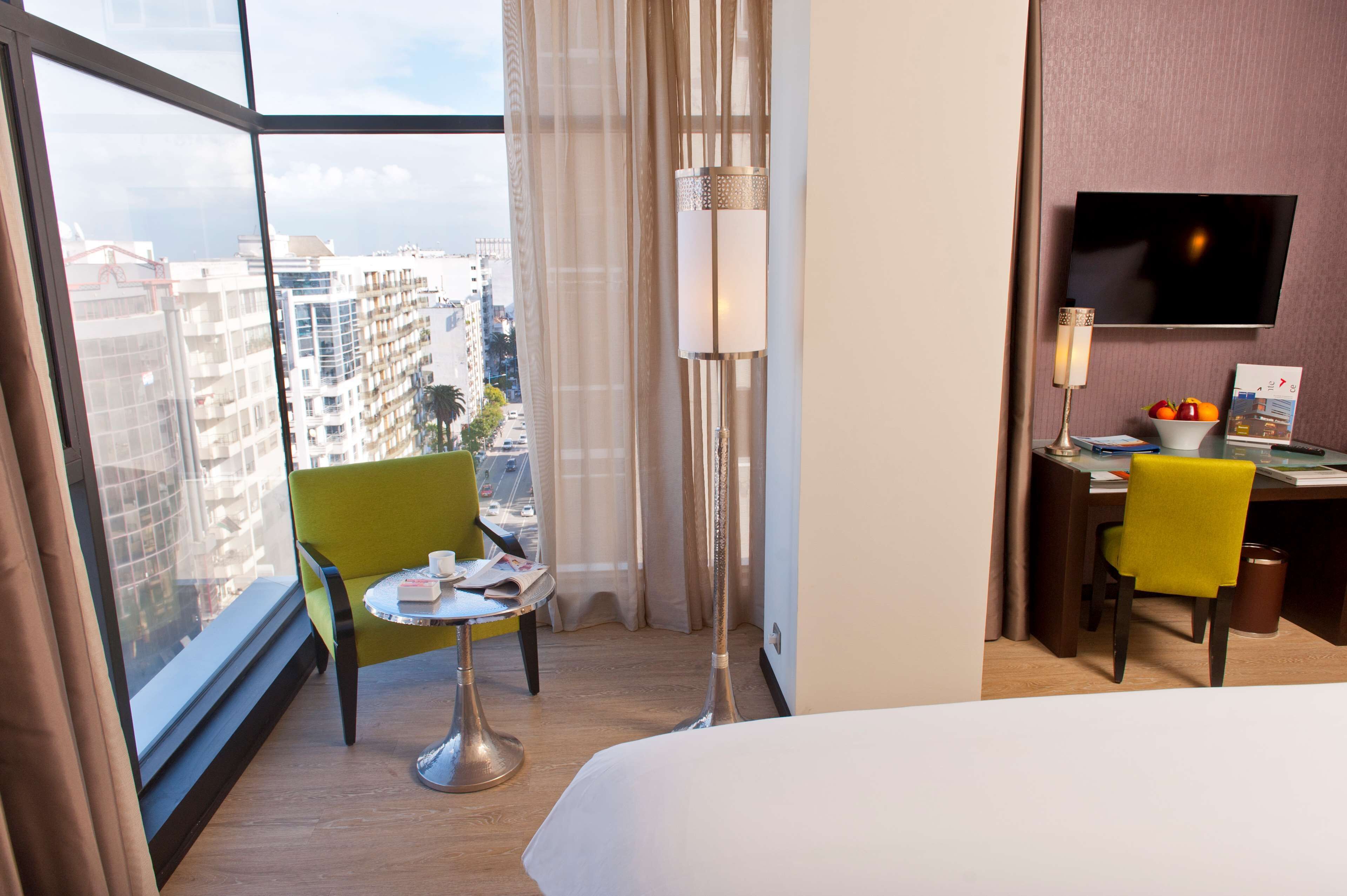 Egyptian cotton sheets, premium bedding, in-room safe, desk