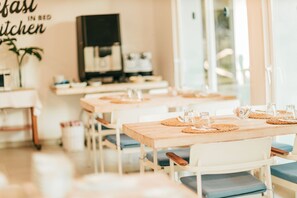 Petit déjeuner buffet compris tous les jours