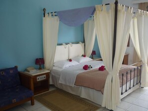 Desk, blackout drapes, iron/ironing board, free WiFi