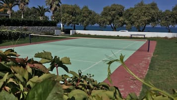 Tennis court