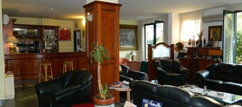 Ascot Lodging