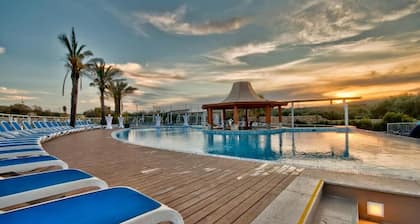 db Seabank Resort and Spa