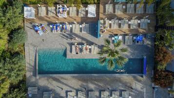3 outdoor pools, open 9:00 AM to 8:00 PM, pool umbrellas, sun loungers