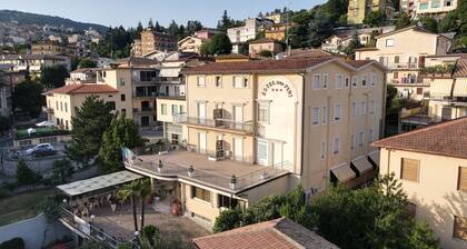 Hotel dei Pini