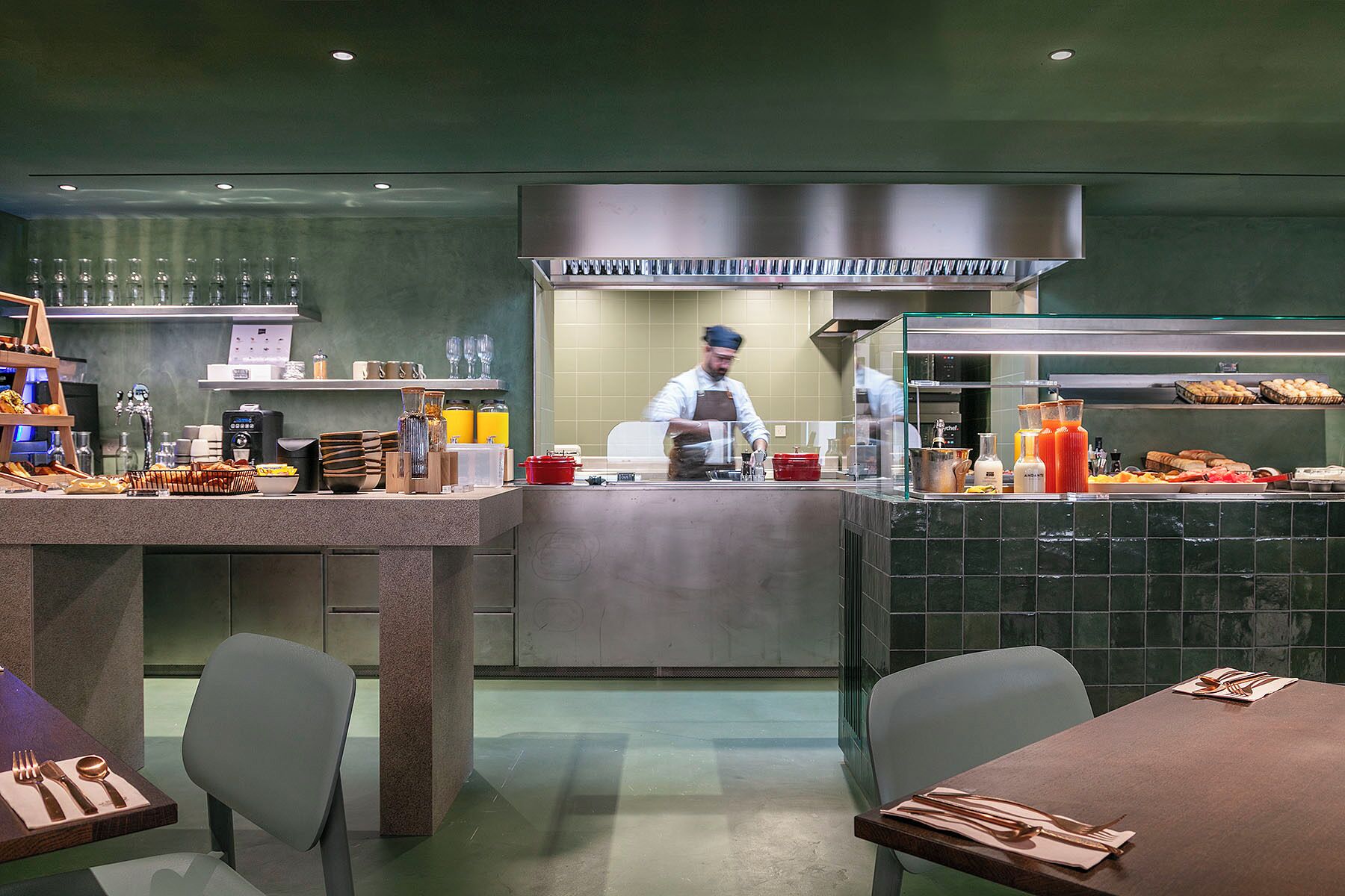 Tägliches Frühstücksbuffet gegen Gebühr