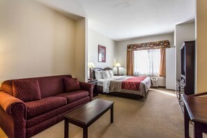 Suite, Non Smoking | Desk, iron/ironing board, free WiFi, bed sheets - Quality Inn & Suites Guymon East (Guymon)