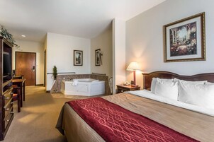 Schreibtisch, Bügeleisen/Bügelbrett, kostenloses WLAN, Bettwäsche