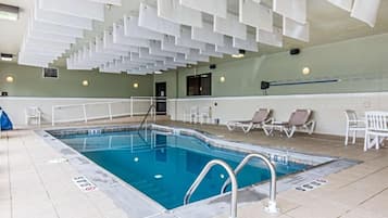 Indendørs pool