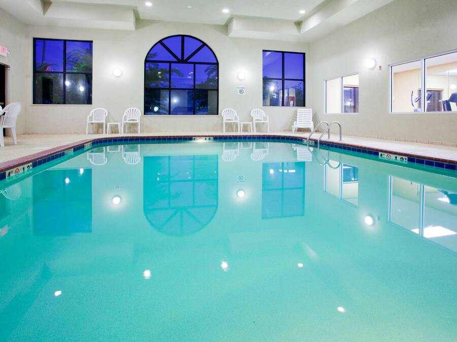 Indoor pool, outdoor pool