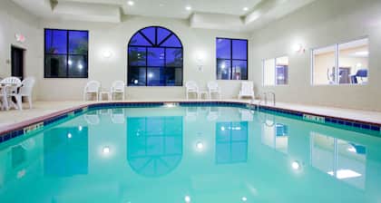 Holiday Inn Express Hotel & Suites Rocky Mount by IHG