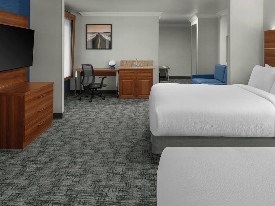 Room, 2 Queen Beds | Hypo-allergenic bedding, in-room safe, desk, iron/ironing board