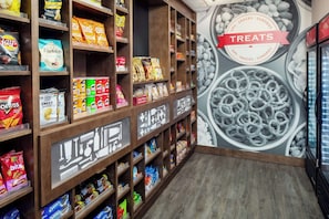 Snack bar