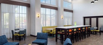 Hampton Inn & Suites Savannah - I-95 South - Gateway