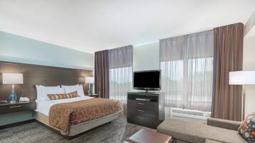 In-room safe, individually furnished, desk, laptop workspace