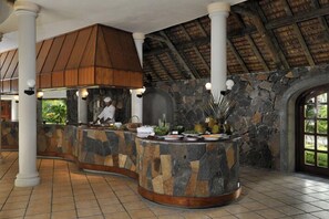 Unclassified image, 5 of 63, button - Indian Resort & Spa Mauritius (Le Morne)