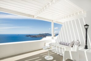 Superior Room, Sea View | Terrace/patio