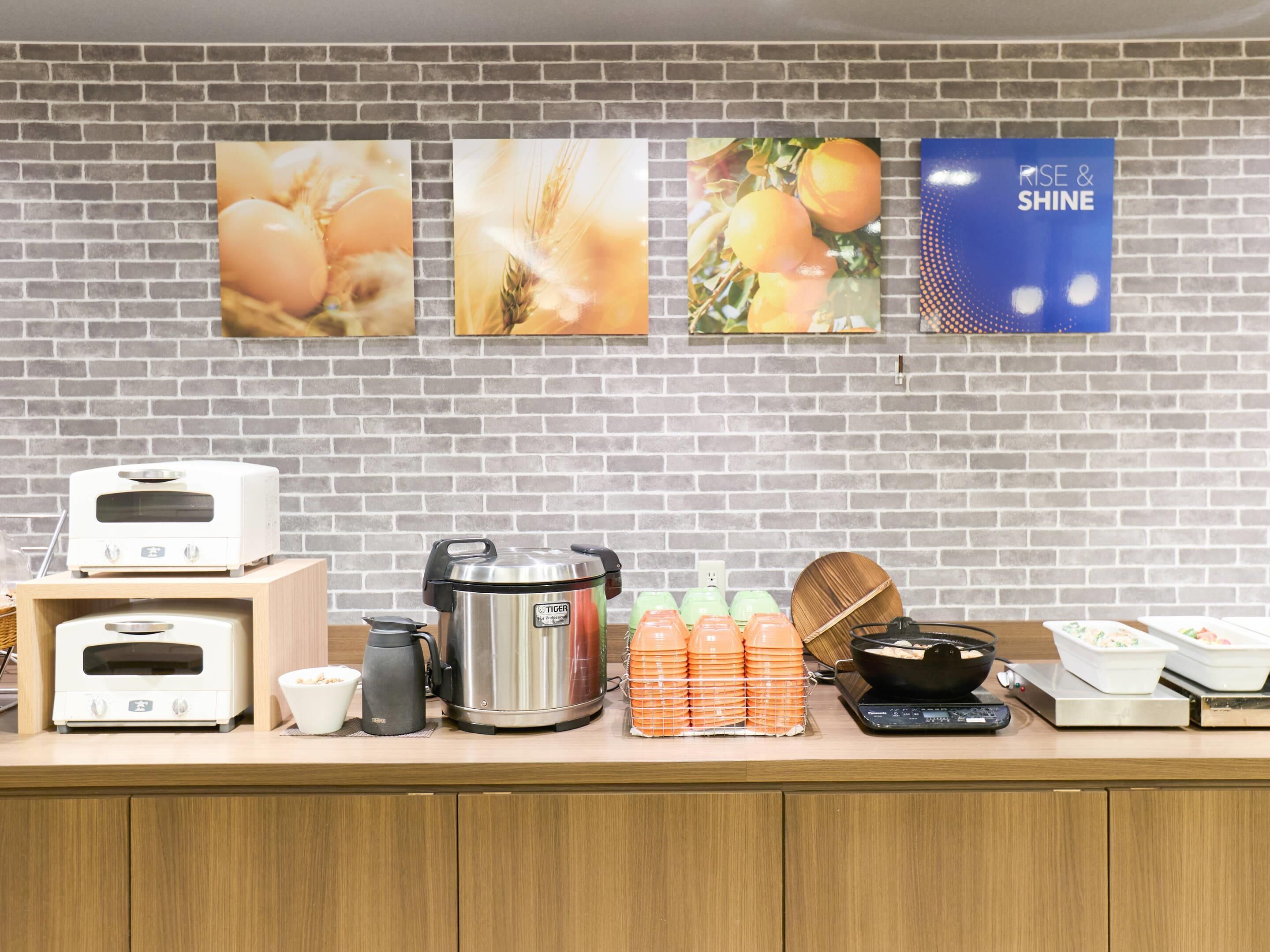 Petit déjeuner buffet compris tous les jours