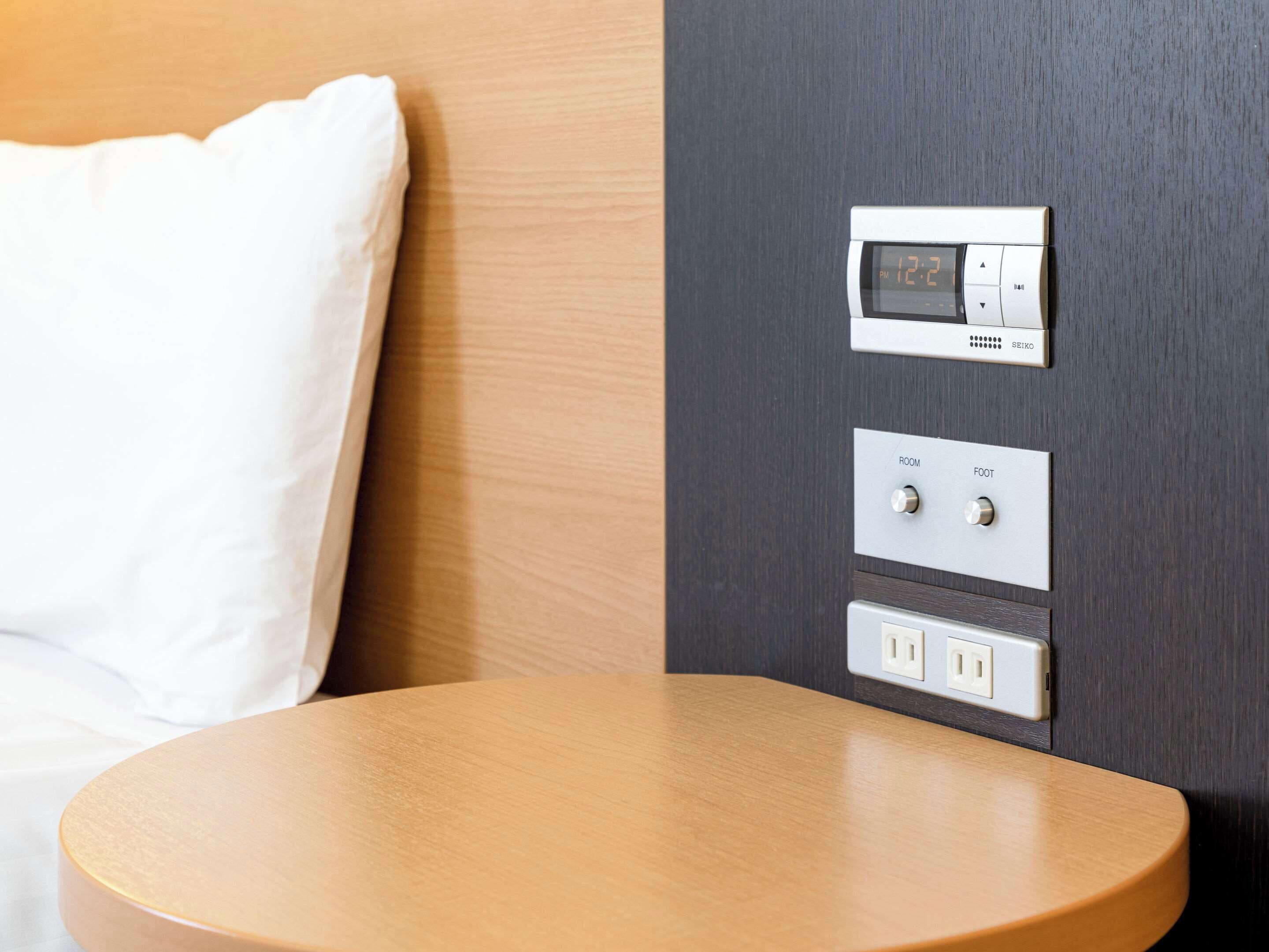 standard twin room, non smoking | premium bedding, desk, blackout curtains, free wifi