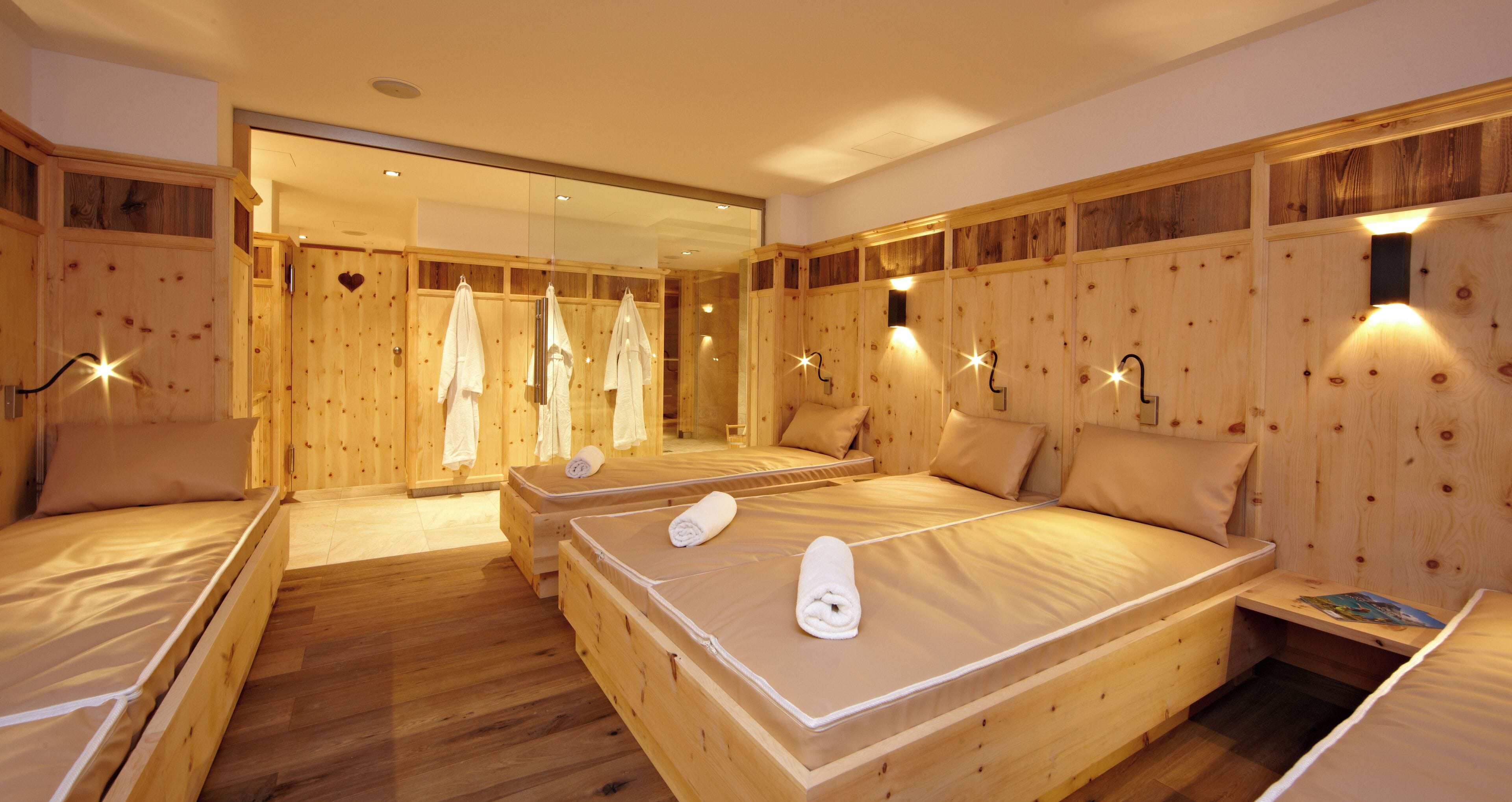 sauna, hot tub, steam room, massages