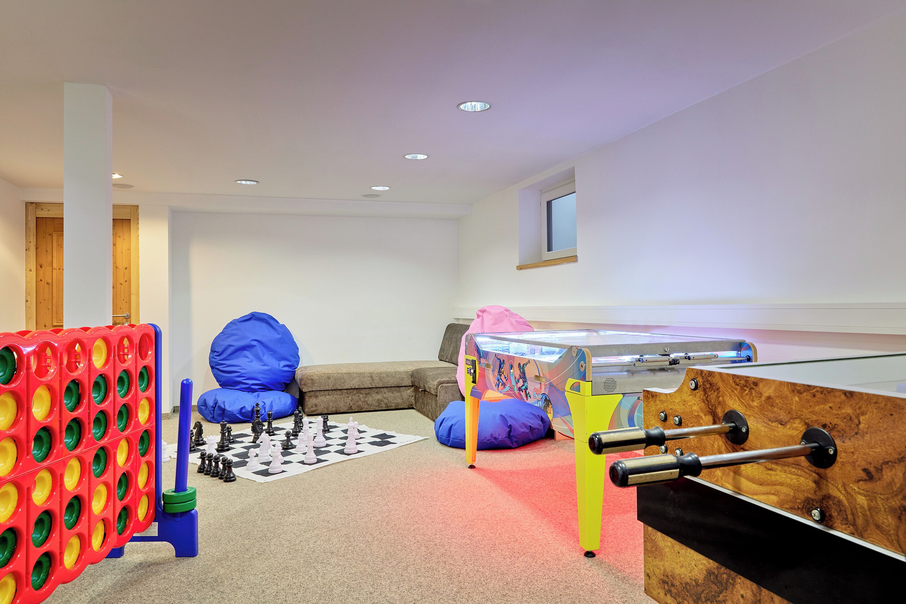 children’s play area – indoor
