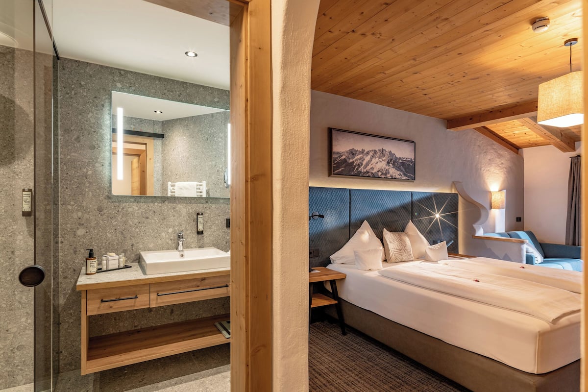1 bedroom, minibar, in-room safe, individually decorated
