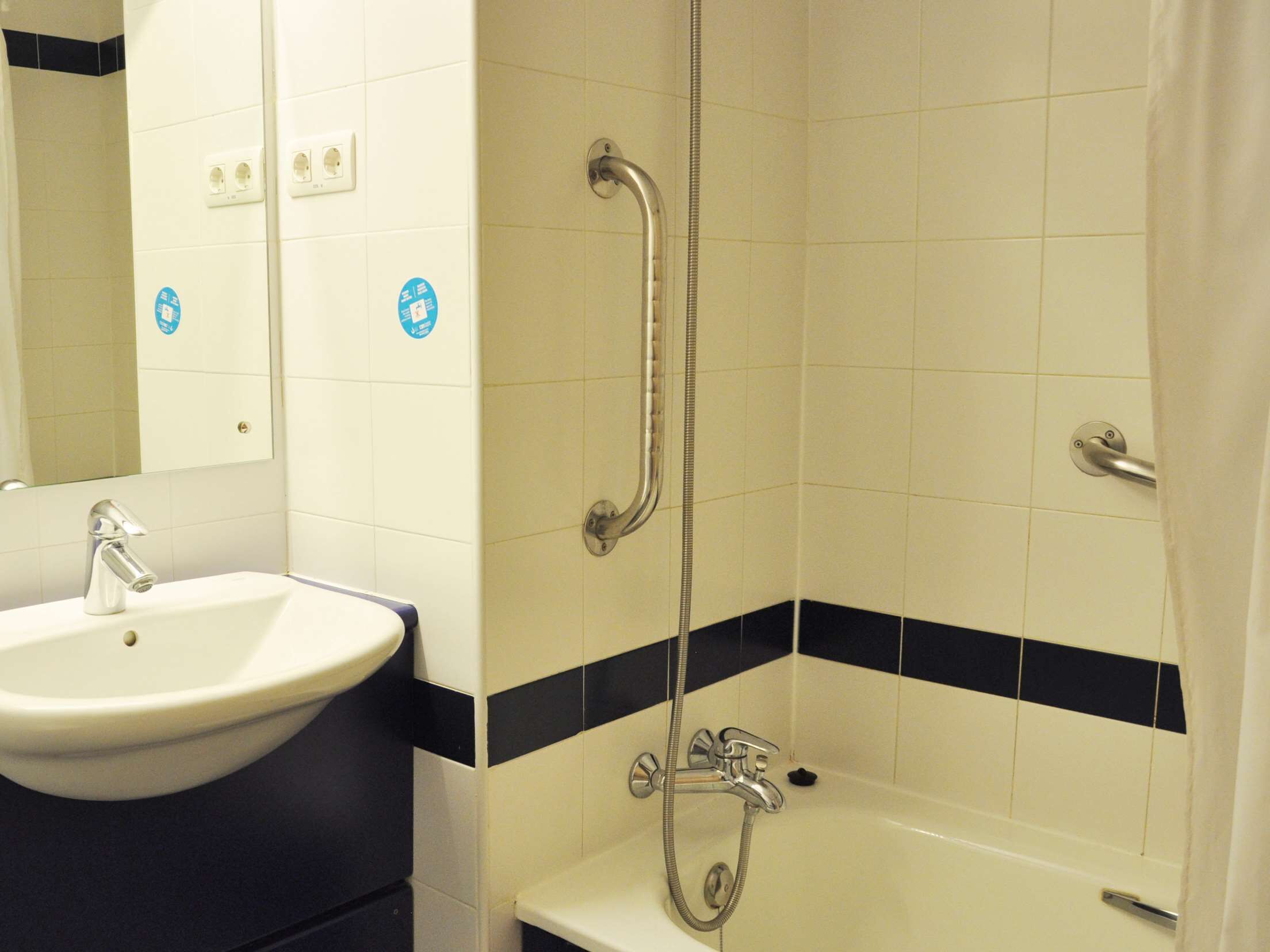 Foto - Travelodge Barcelona Fira