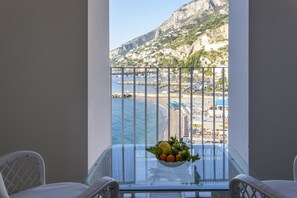 套房 | 迷你吧、客房內保險箱、獨特裝潢、書桌