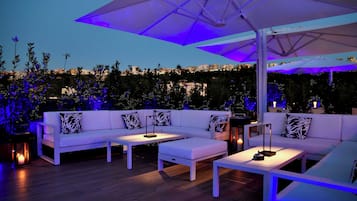Poolbar