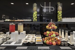 Free daily buffet breakfast - LHP Napoli Palace & spa (Naples)