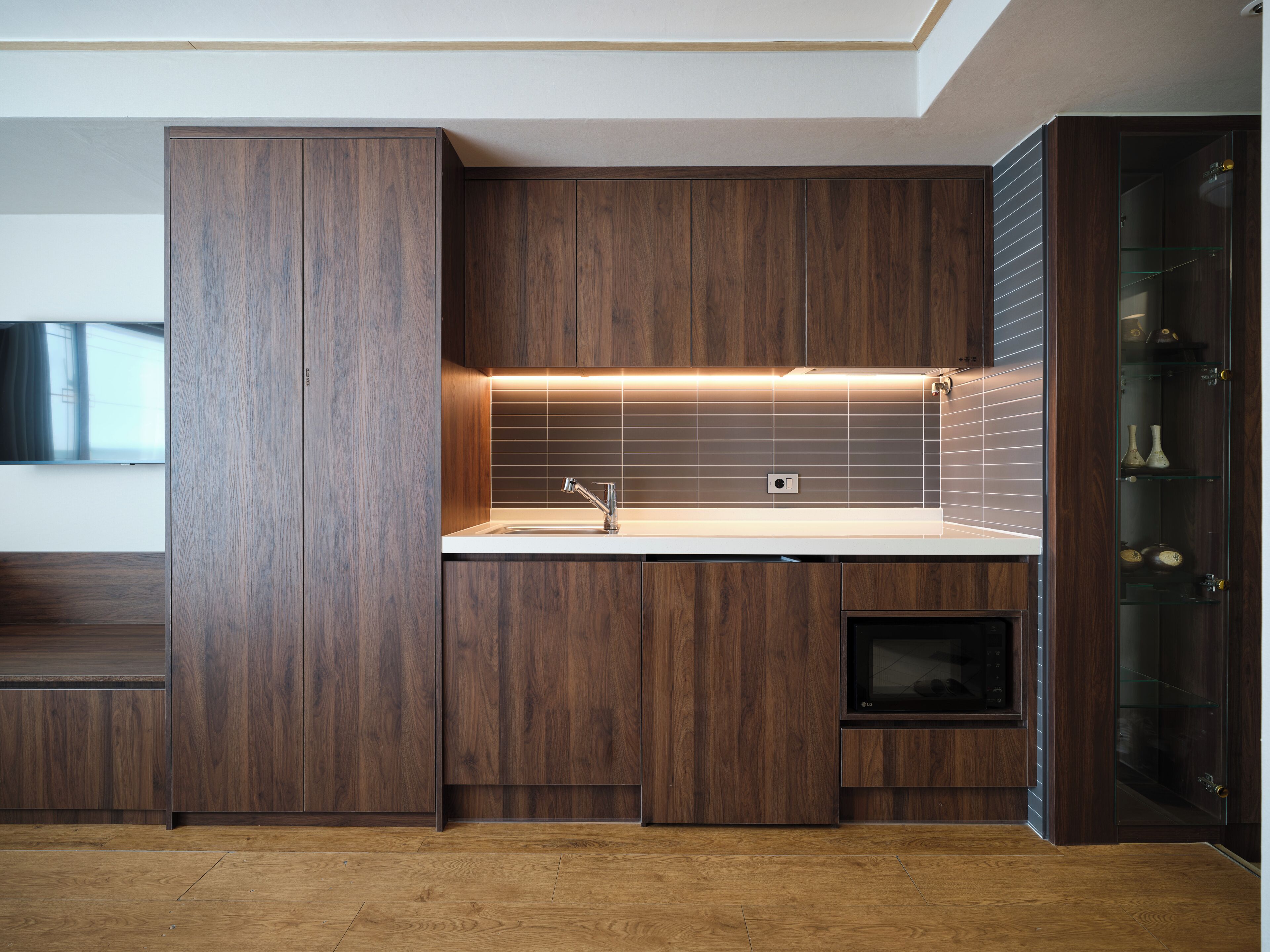 Fridge, microwave, electric kettle