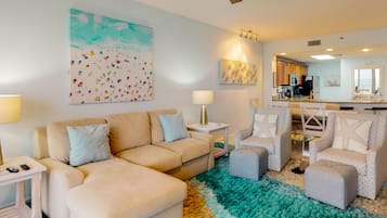 Condo, 2 Bedrooms (Deluxe) | Living area
