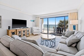 Maison, plusieurs lits (Apartment) | Salle de séjour | Télévision, lecteur de DVD