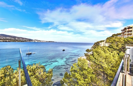Strand. Leonardo Royal Hotel Mallorca Palmanova Bay