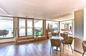 Snack bar - Leonardo Royal Hotel Mallorca Palmanova Bay (Calvia)