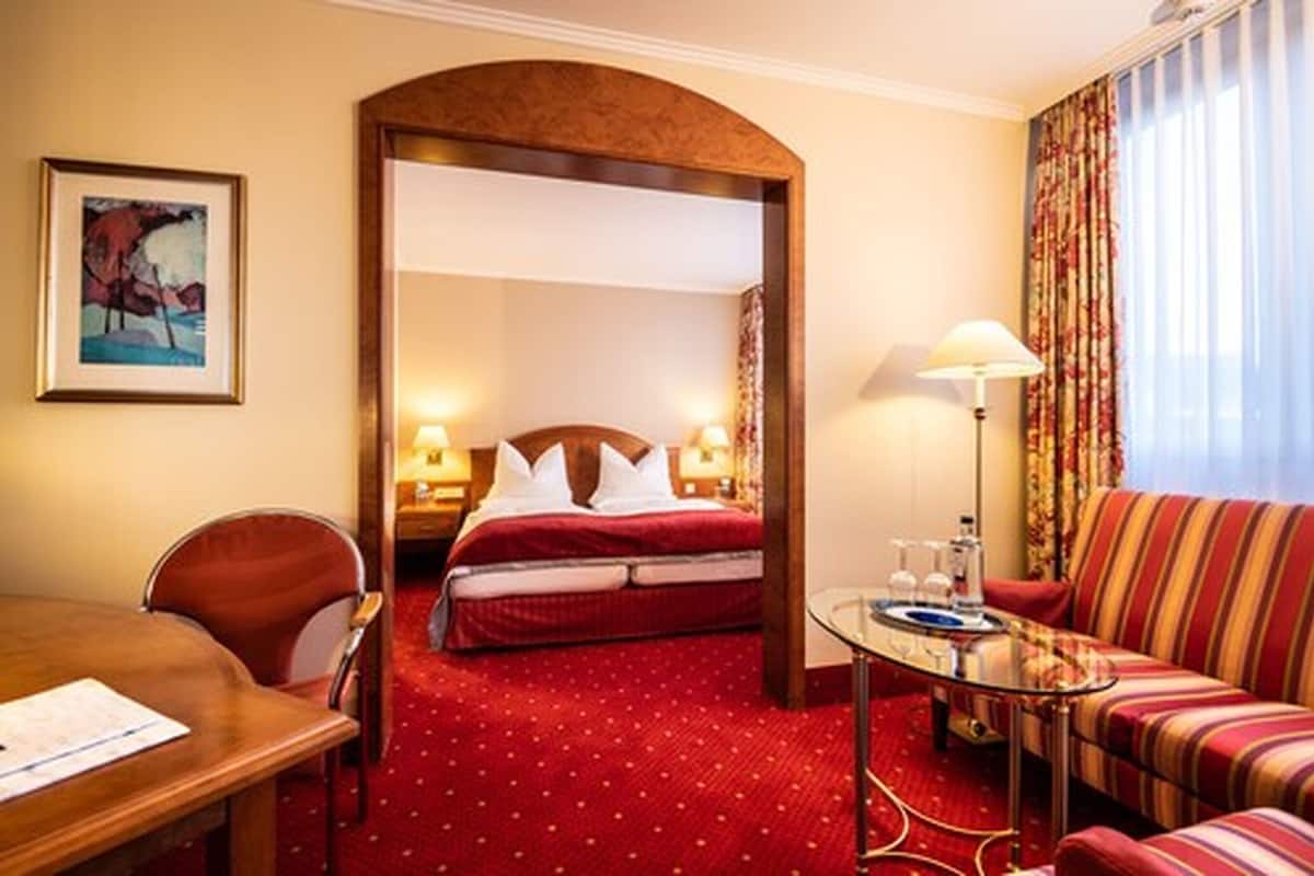 Deluxe tweepersoonskamer | Lakens van Egyptisch katoen, luxe beddengoed, donsdekens