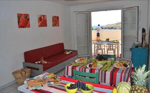 Fernseher, Tischtennisplatte