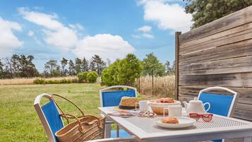 Free WiFi