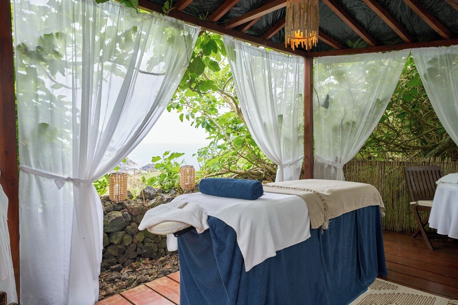 Masajes de tejido profundo y masajes 