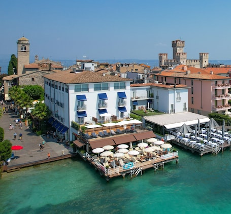 Front of property. Hotel Flaminia