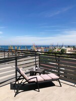 Habitación superior, terraza (Building 2) | Vistas desde la habitación