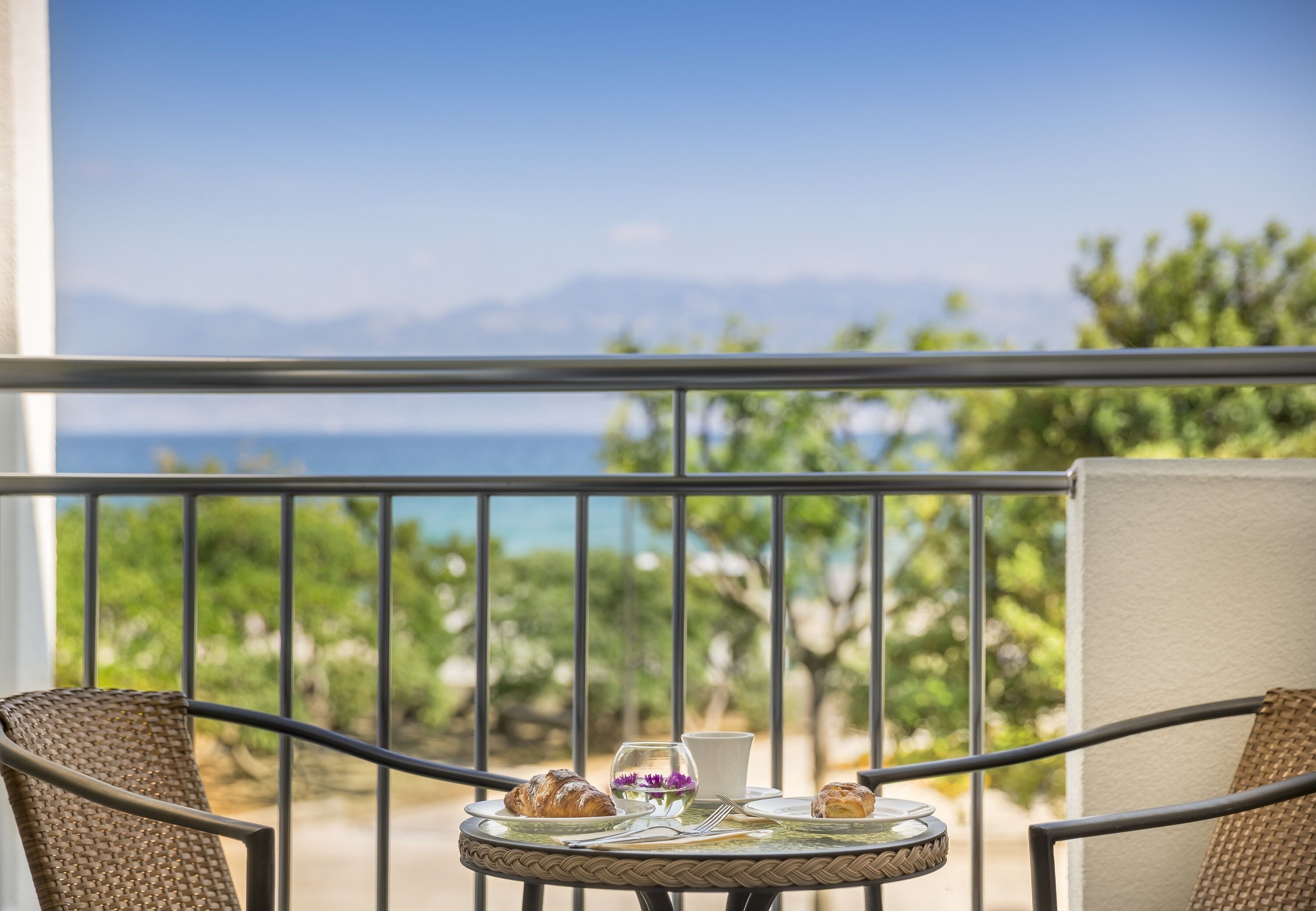 Room for 2+1 Seaview | View from room