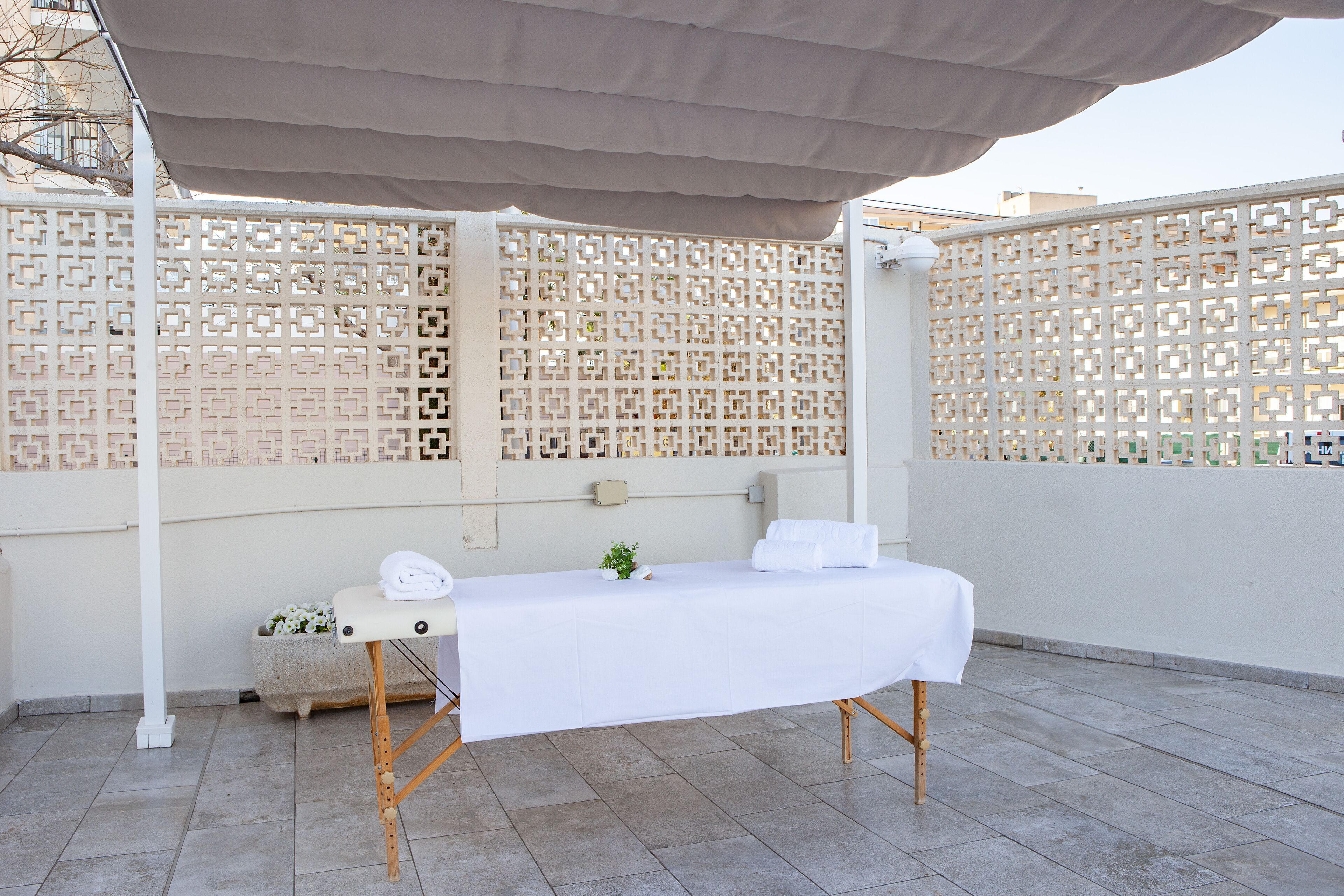 massage in accommodation