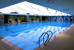 Piscine couverte