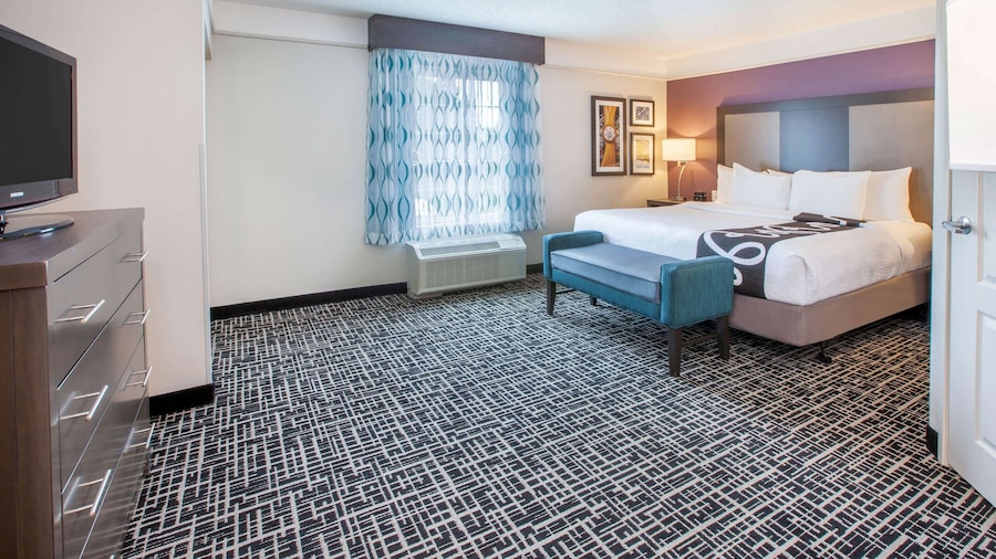 La Quinta Inn & Suites by Wyndham Cincinnati Airpt Florence