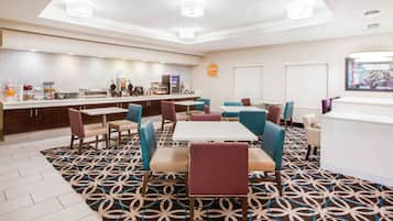 Free daily buffet breakfast