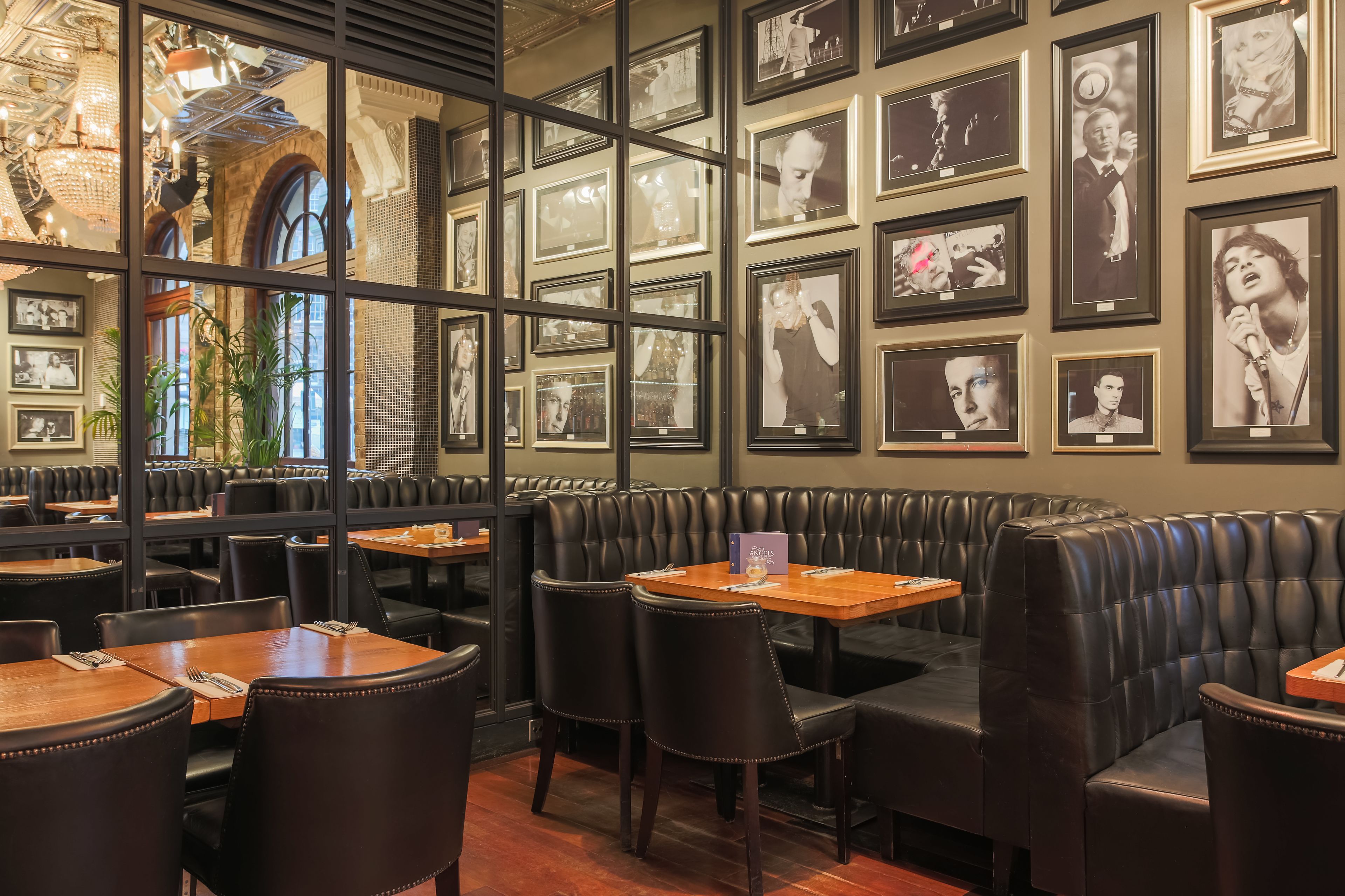 breakfast, lunch and dinner served