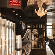 Angel's Share Hotel