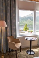 Standard Twin Room (Loch View) | Room amenity