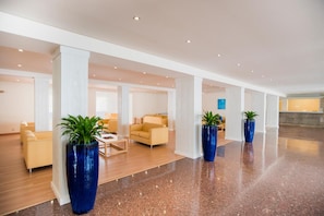 Lobby - Hotel LA Santa Maria Playa (Sant Llorenc des Cardassar)